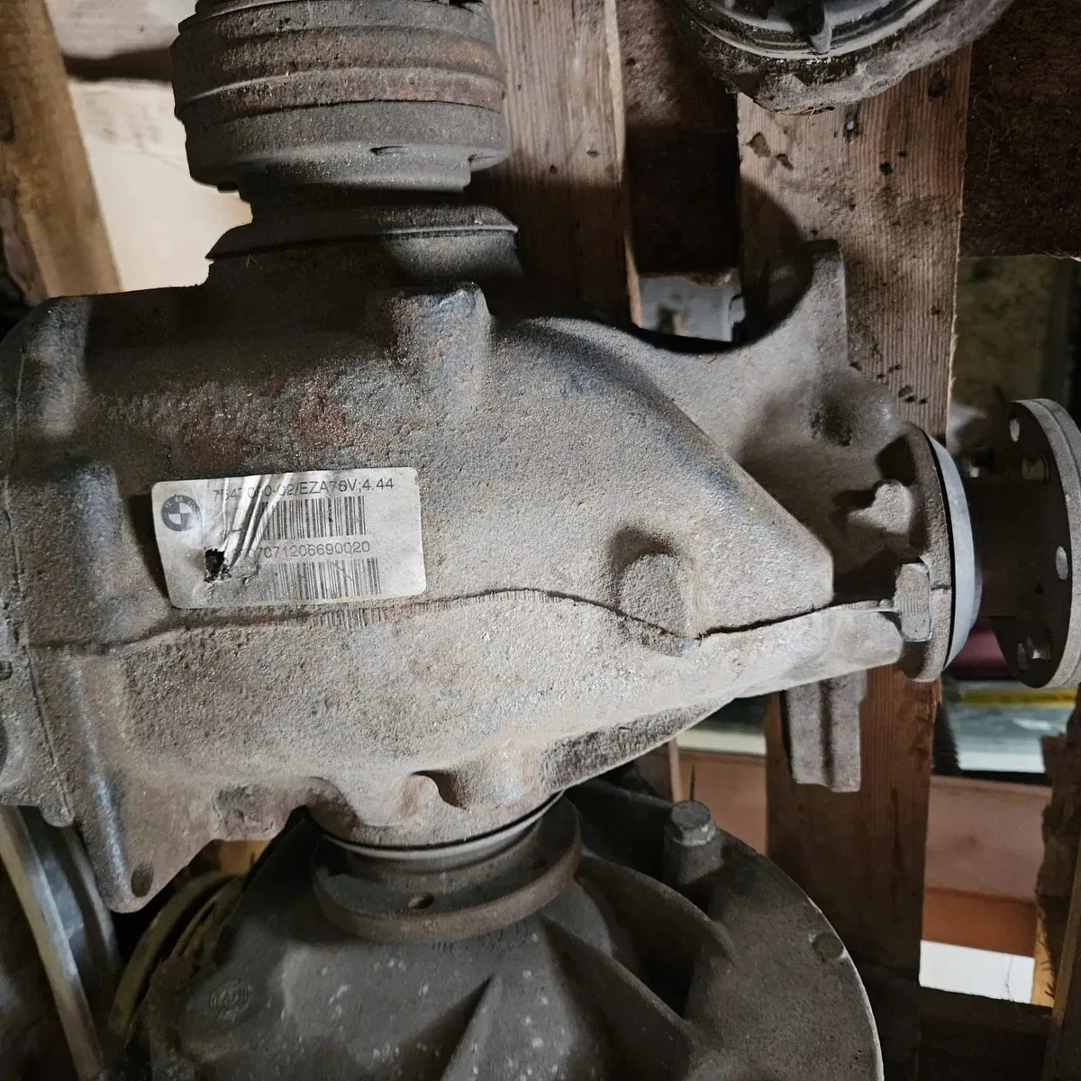 BMW X3 E83 Differential 7547090 4.44 image 2