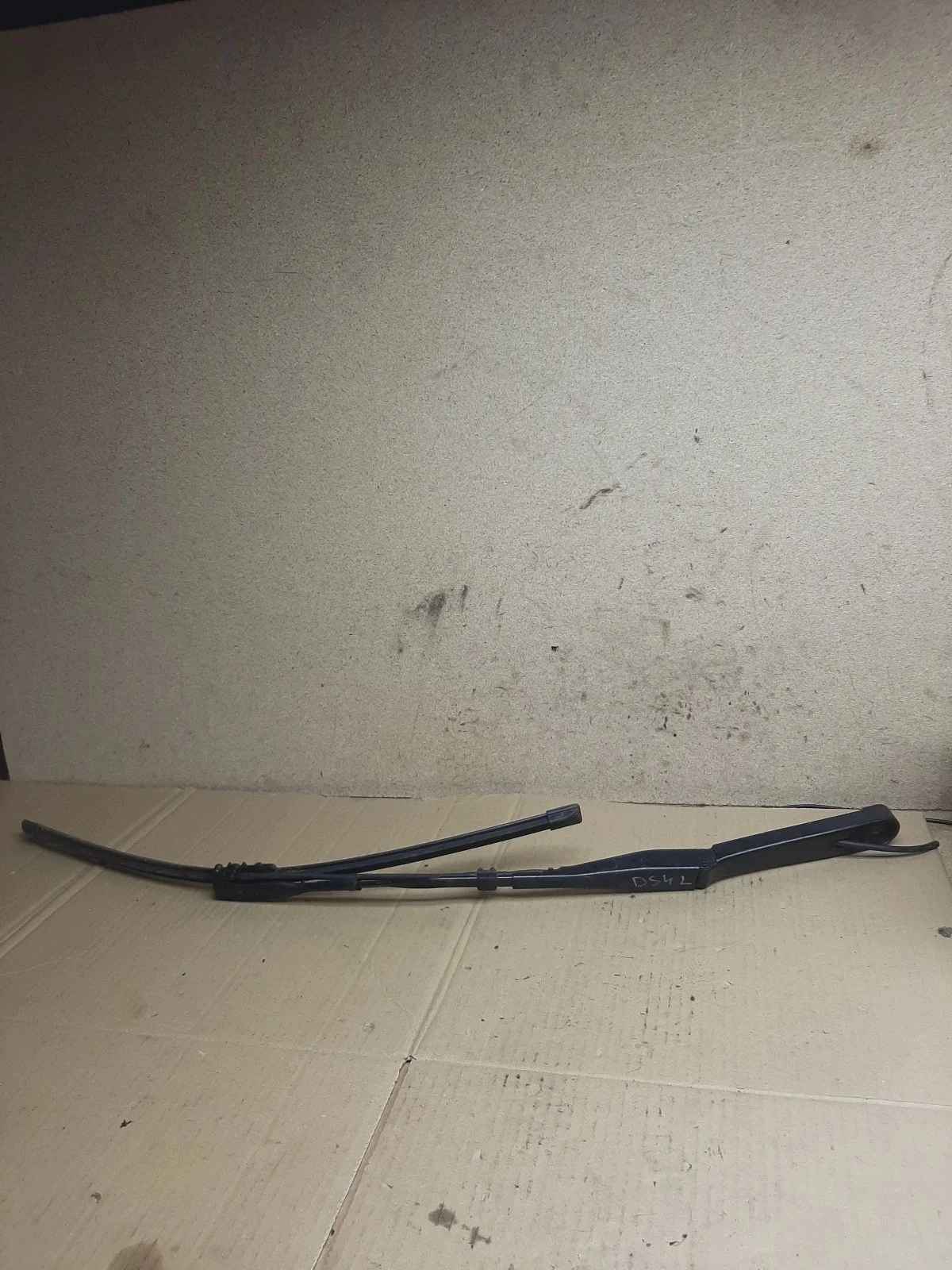 Braço Limpador Esquerdo Citroen DS4 II Usado