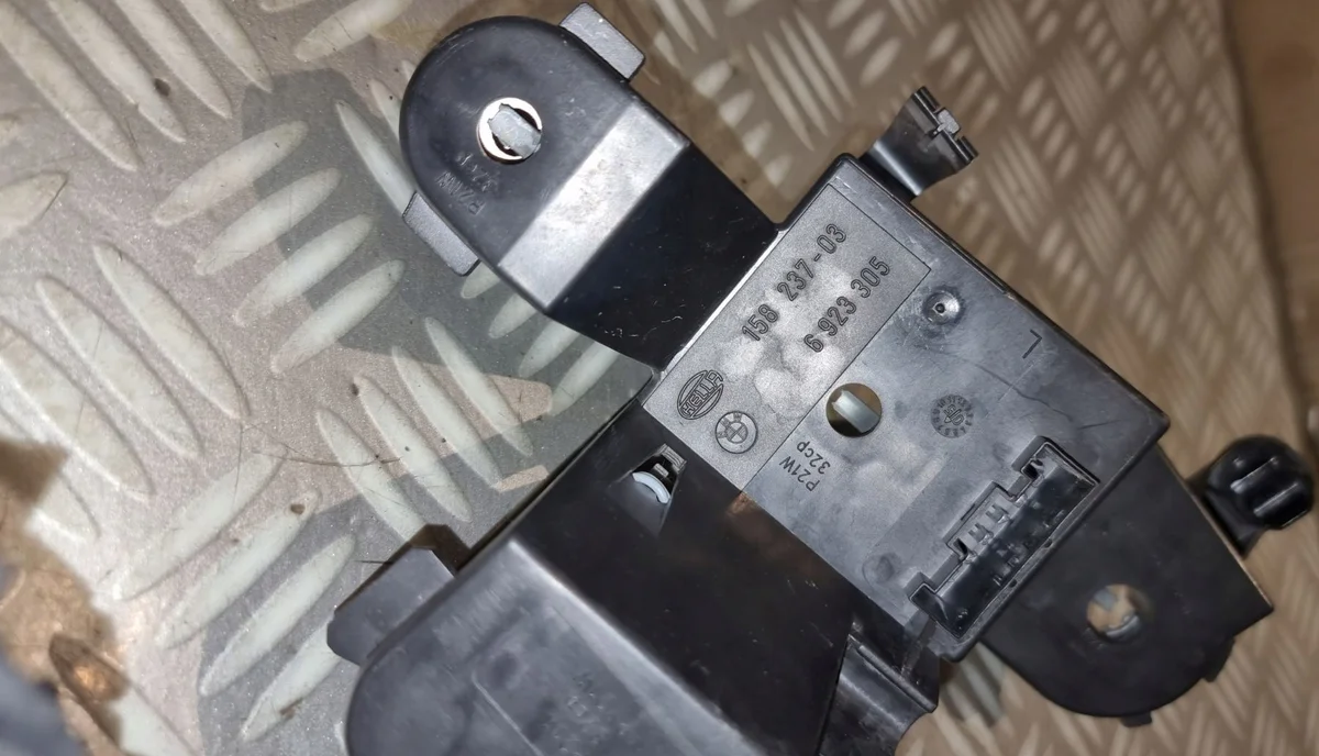 BMW 5 E60 Rückleuchten Einsatz Links Gebraucht image 9
