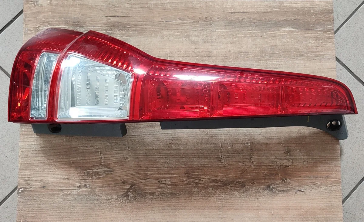 Lanterna Traseira Esquerda Honda CRV III Usada
