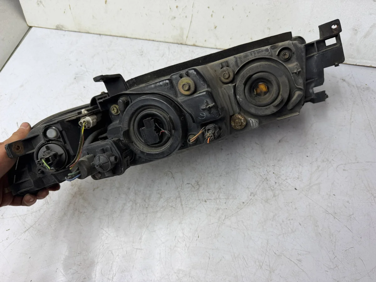 Scheinwerfer links Mitsubishi Galant VII KOR3819 image 5