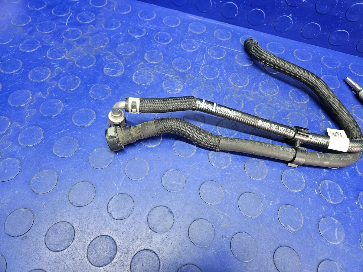 Audi A3 8Y Kraftstoffleitung 5WA133987C gebraucht image 9