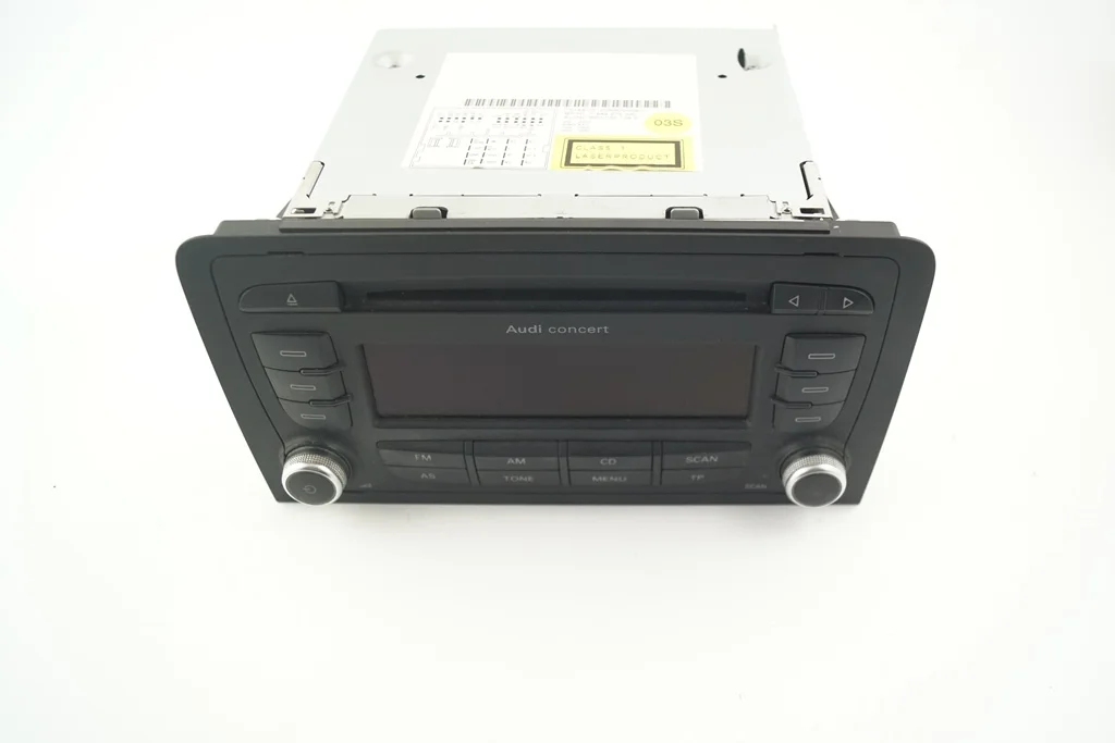 Rádio Audi A3 8P 8P0035186S Usado