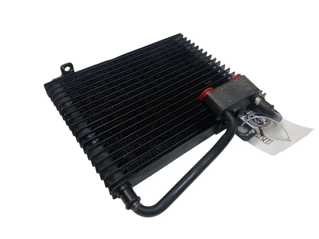Radiateur d'huile direction assistée Mercedes Classe M W164 A0005000500