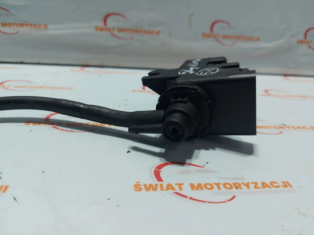 Opel Antara 2.0 VCDI Vácuo Válvula 96440385 image 3