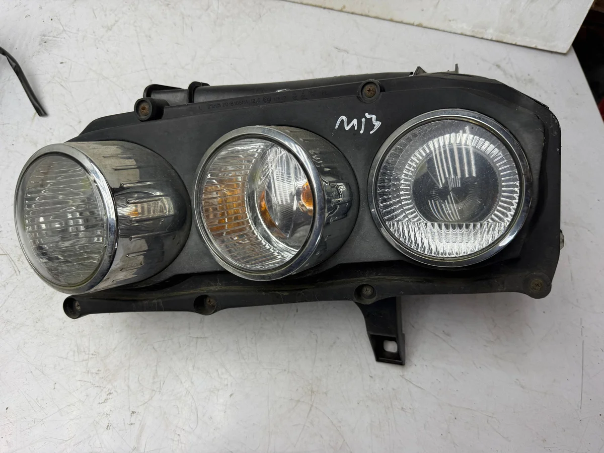 Strålkastare vänster Alfa Romeo 159 KOR3826