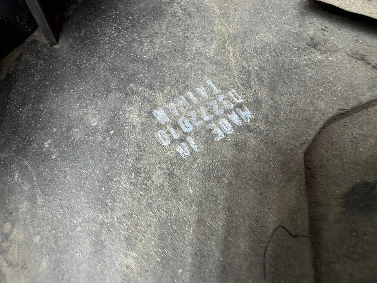 Strålkastare vänster Alfa Romeo 159 KOR3826 image 3