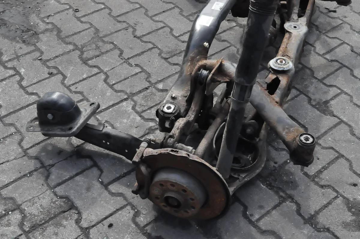 Achsträger hinten Skoda Octavia III Scout image 6