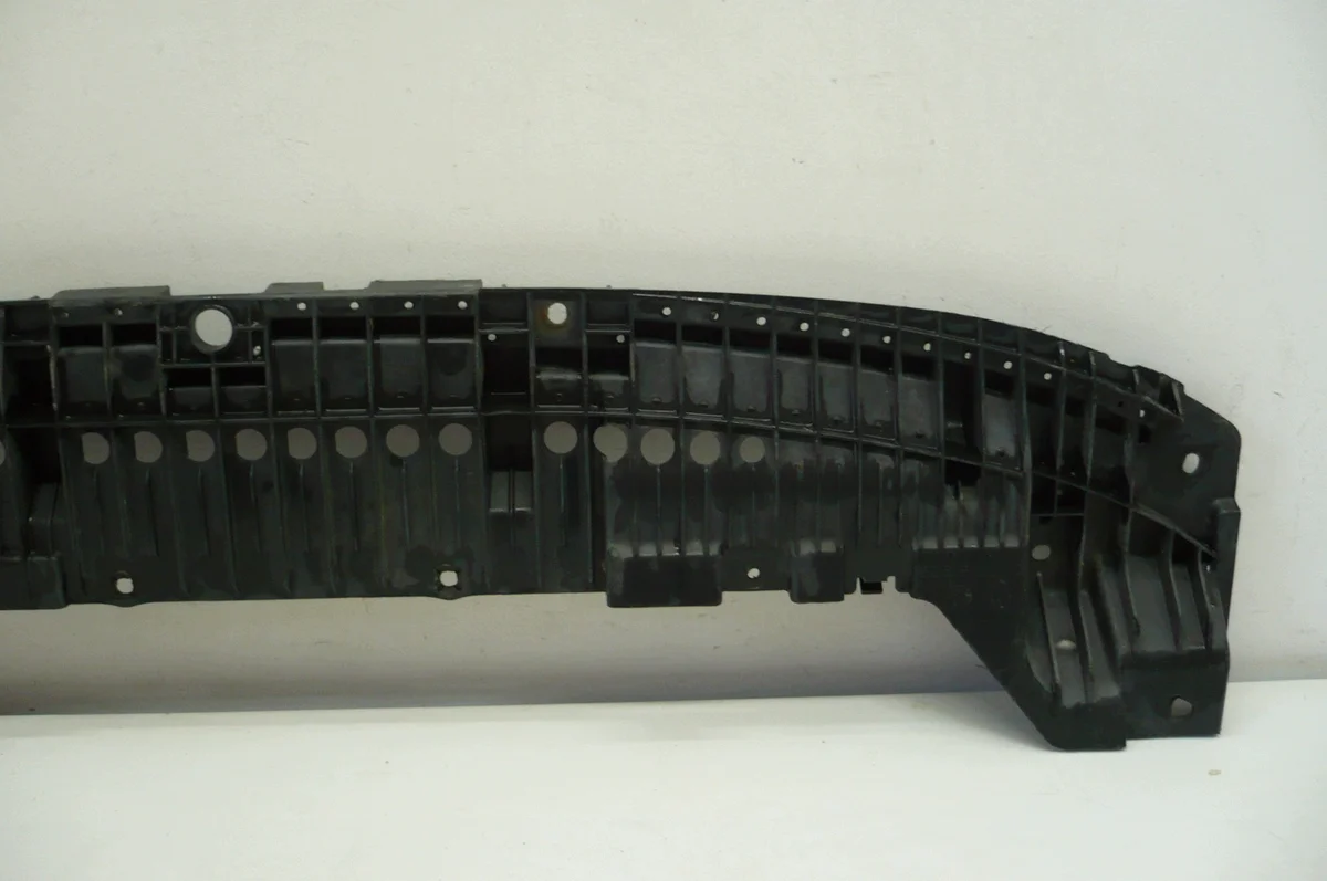 Toyota Auris I 09-12 Unterfahrschutz vorne image 6