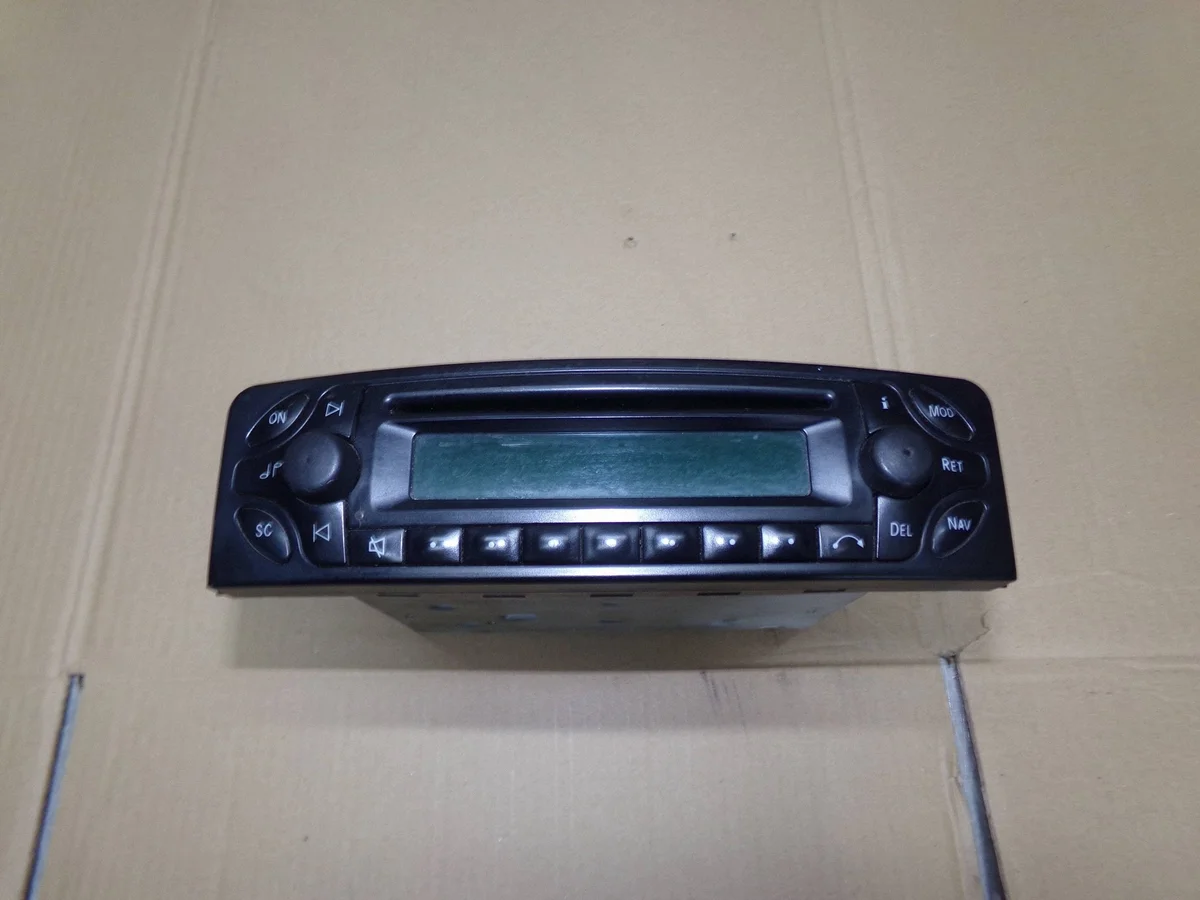 Radio CD Navigatie Mercedes W203 2038203485