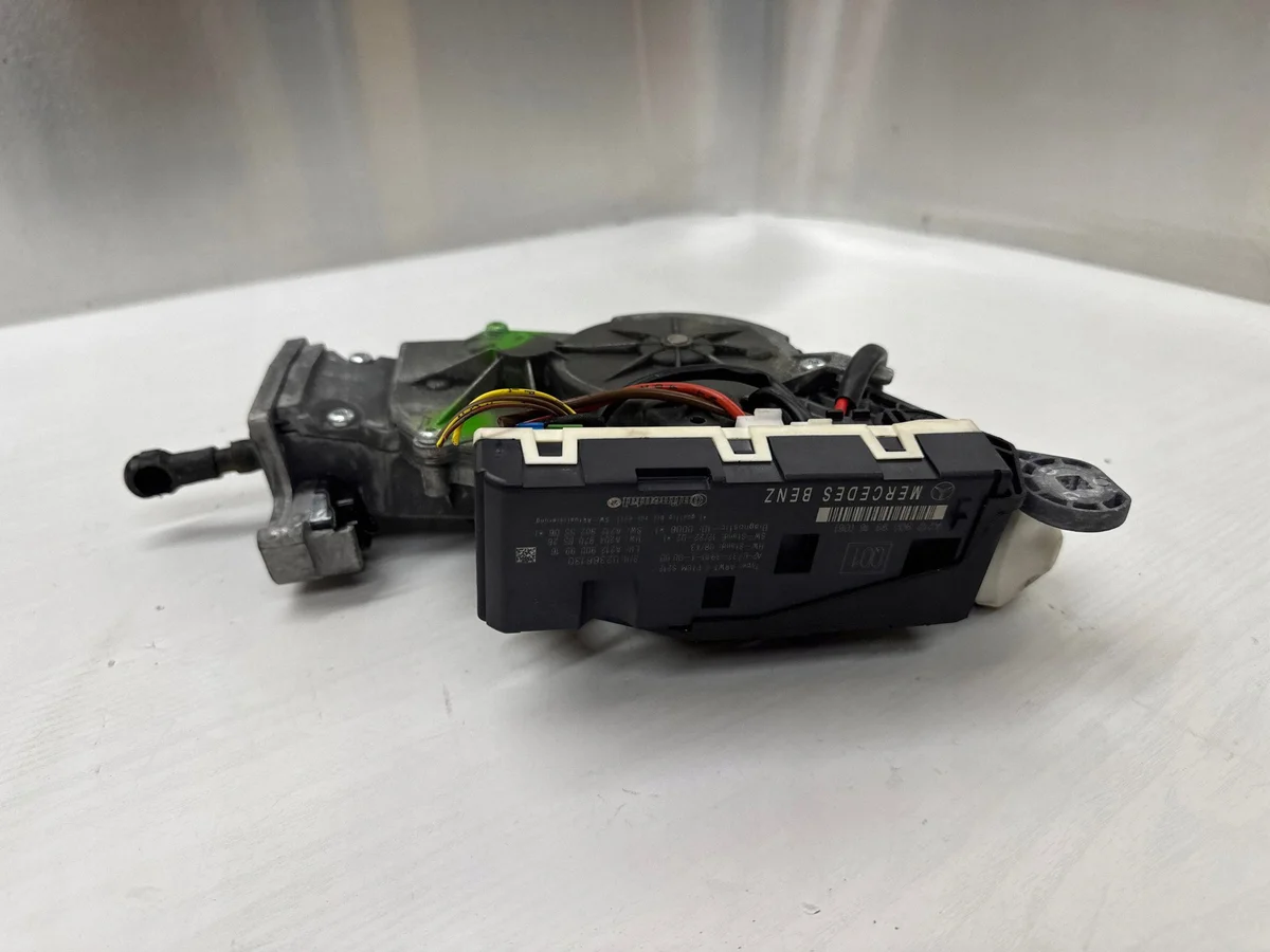 Klappen-Stellmotor Mercedes E W212 A2188200442 image 7