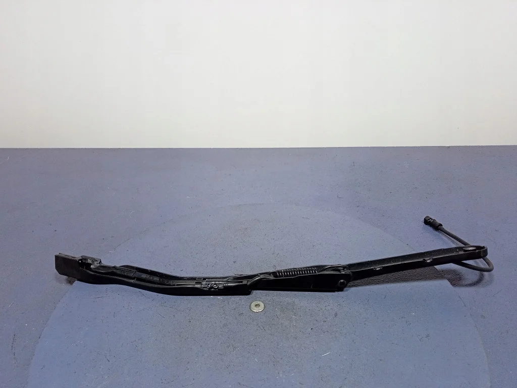 BMW 4 G22 G23 G20 Wischerarm vorne links image 3