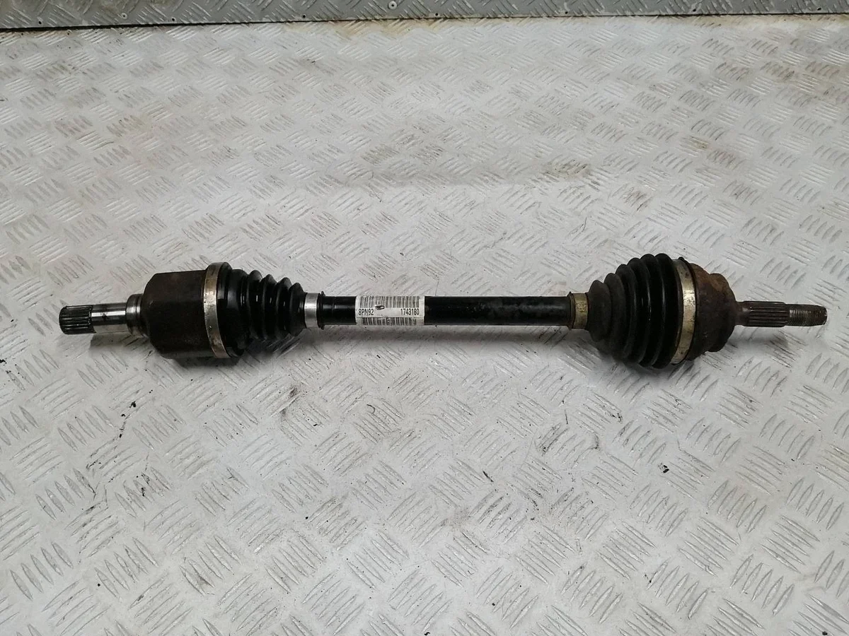Citroen C4 Cactus Left Front Axle Shaft