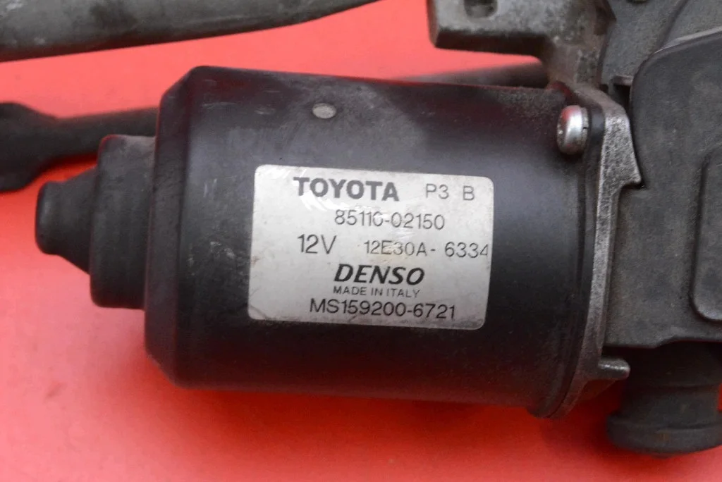 Wischerarm Mechanismus Toyota Corolla E12 gebraucht image 4