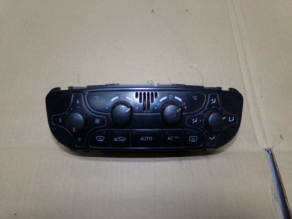 Bedienfeld Lüftung Mercedes W203 2098300085