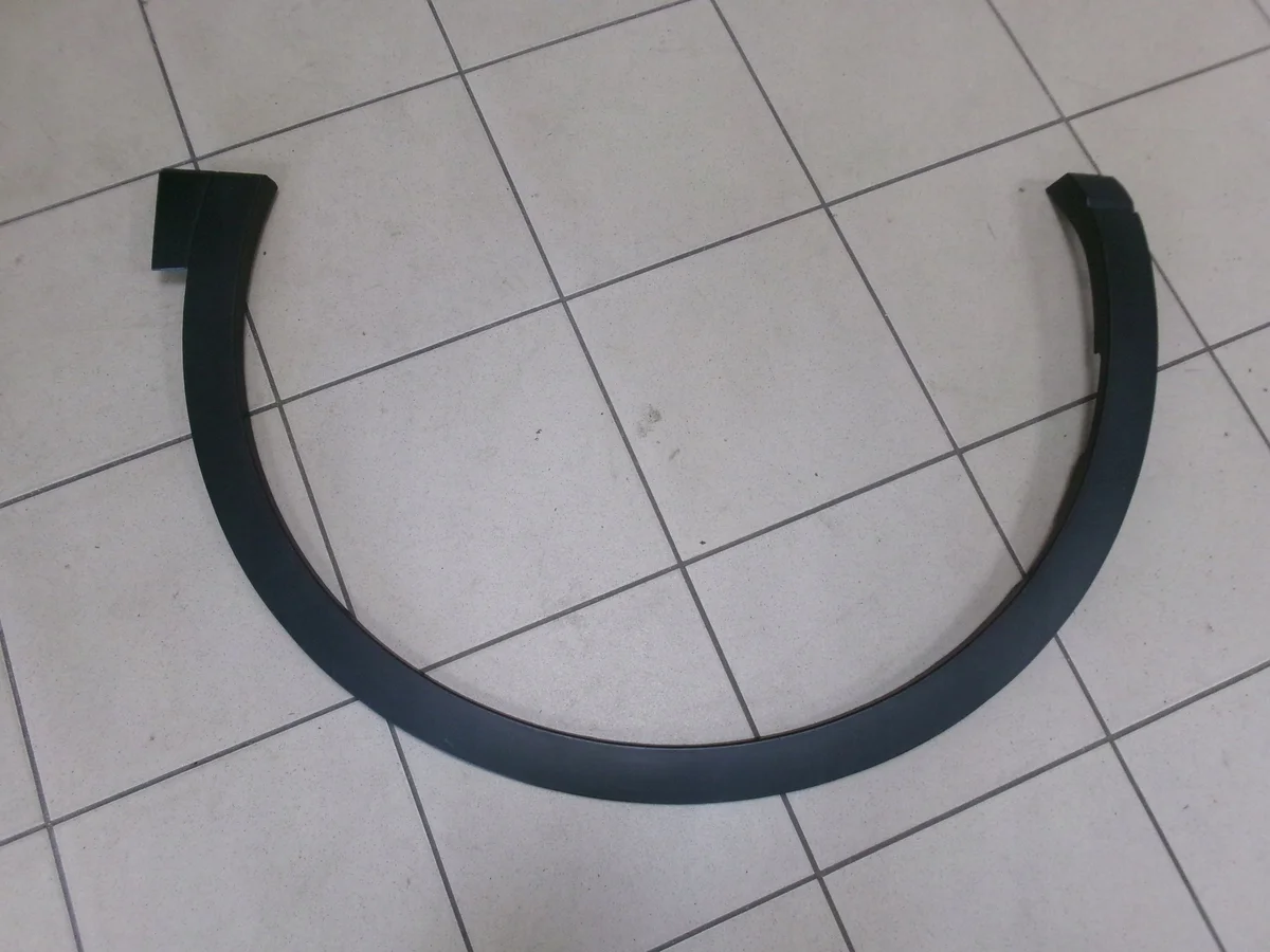VW ID.4 Fender Trim Left Front Used OEM 11A853717F