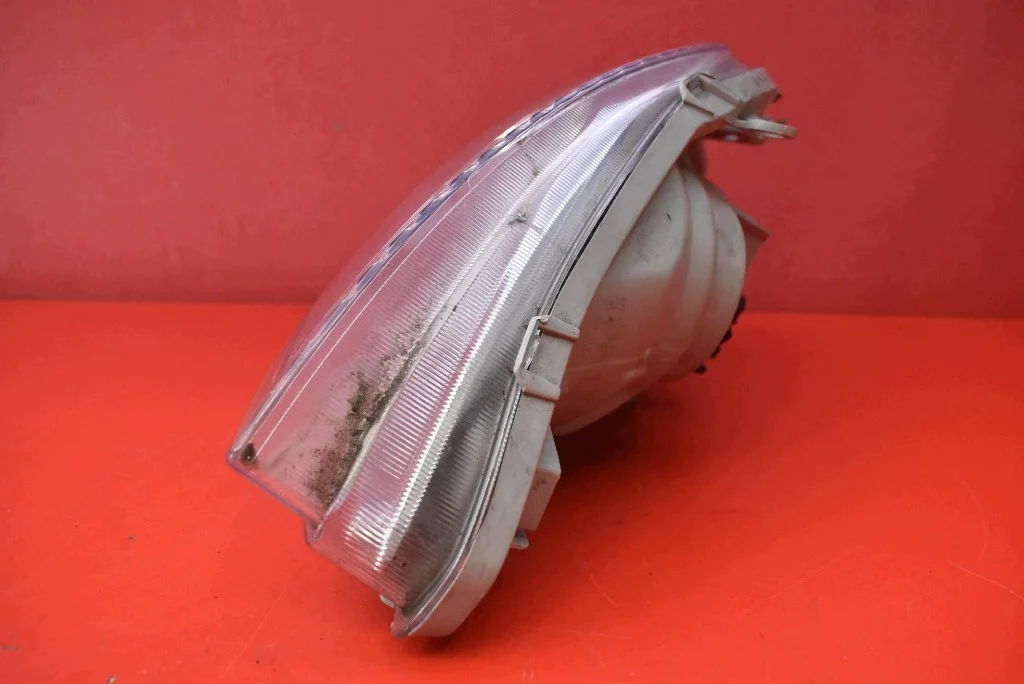 Reflektor Prawy Toyota Corolla E12 LIFT 03- thumbnail 3