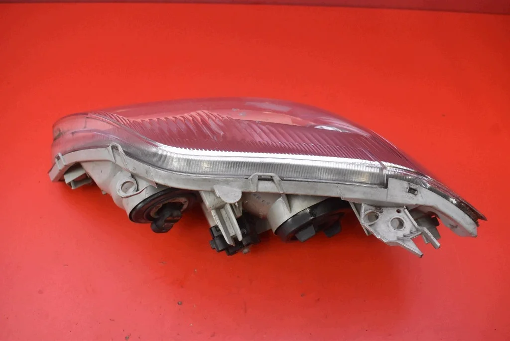 Reflektor Prawy Toyota Corolla E12 LIFT 03- thumbnail 5