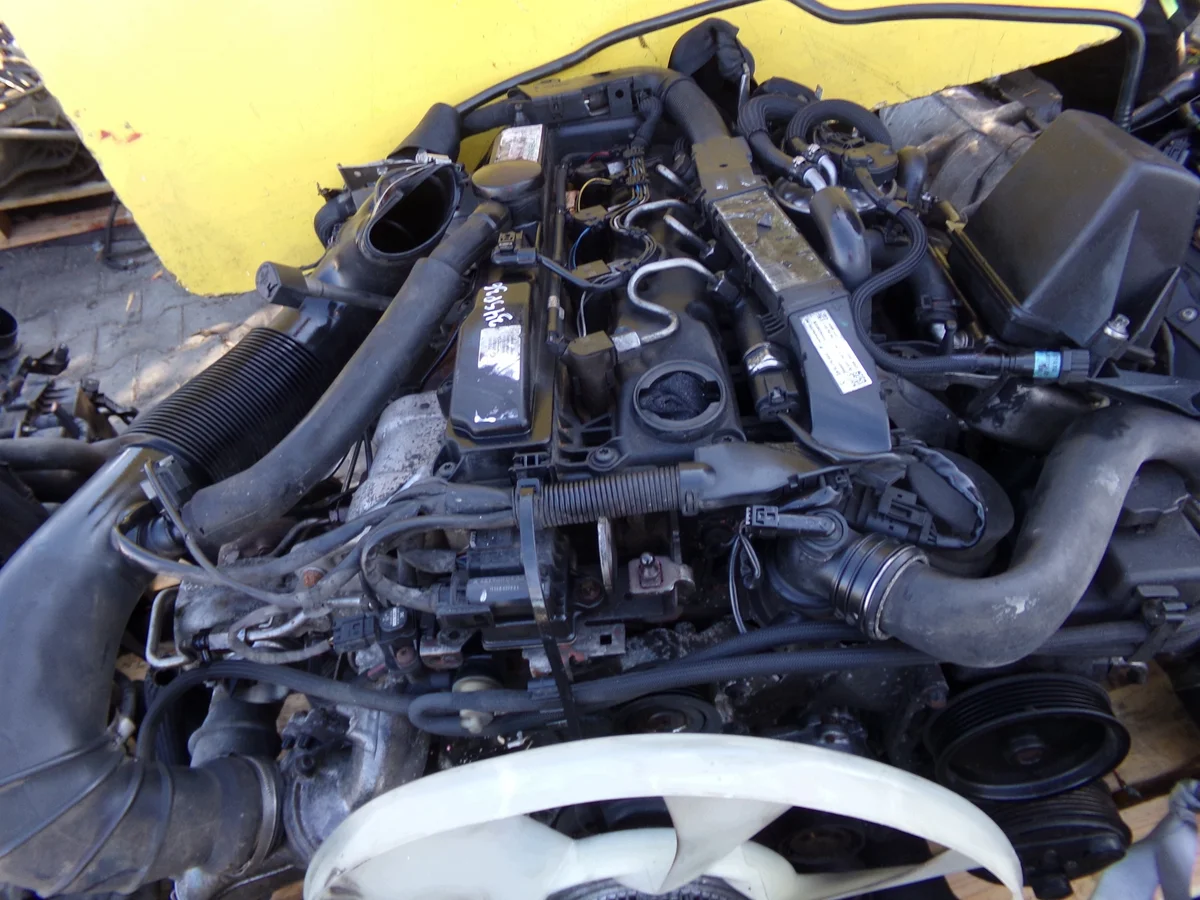 Mercedes Sprinter W906 moottori 651.955