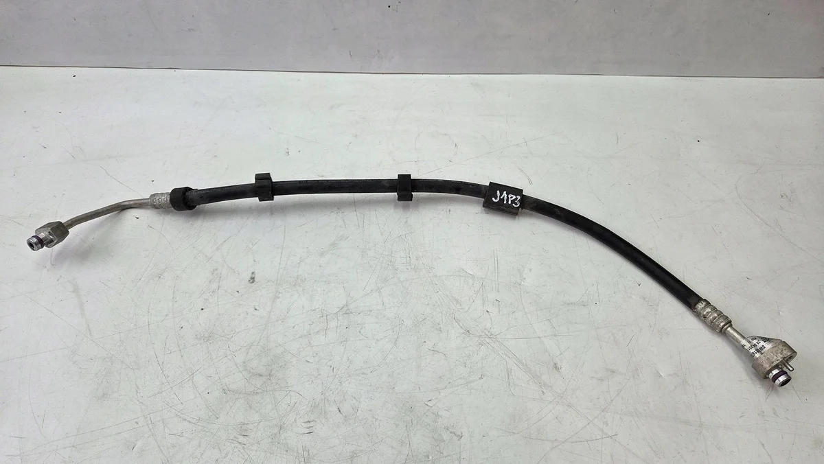 Audi A4 B9 8W Klimaanlage Leitung 8W0816741AK