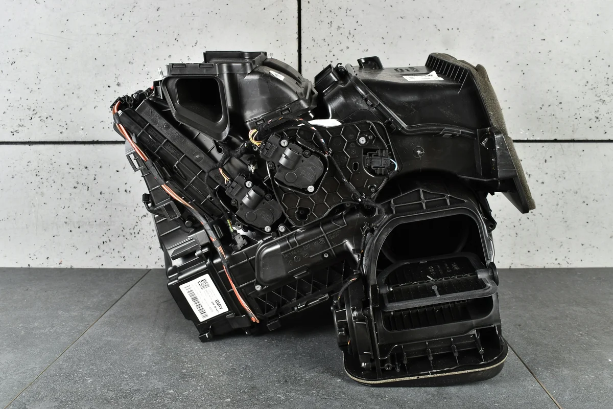 BMW F45 F46 X1 F48 X2 F39 Heizung 530510550 image 5