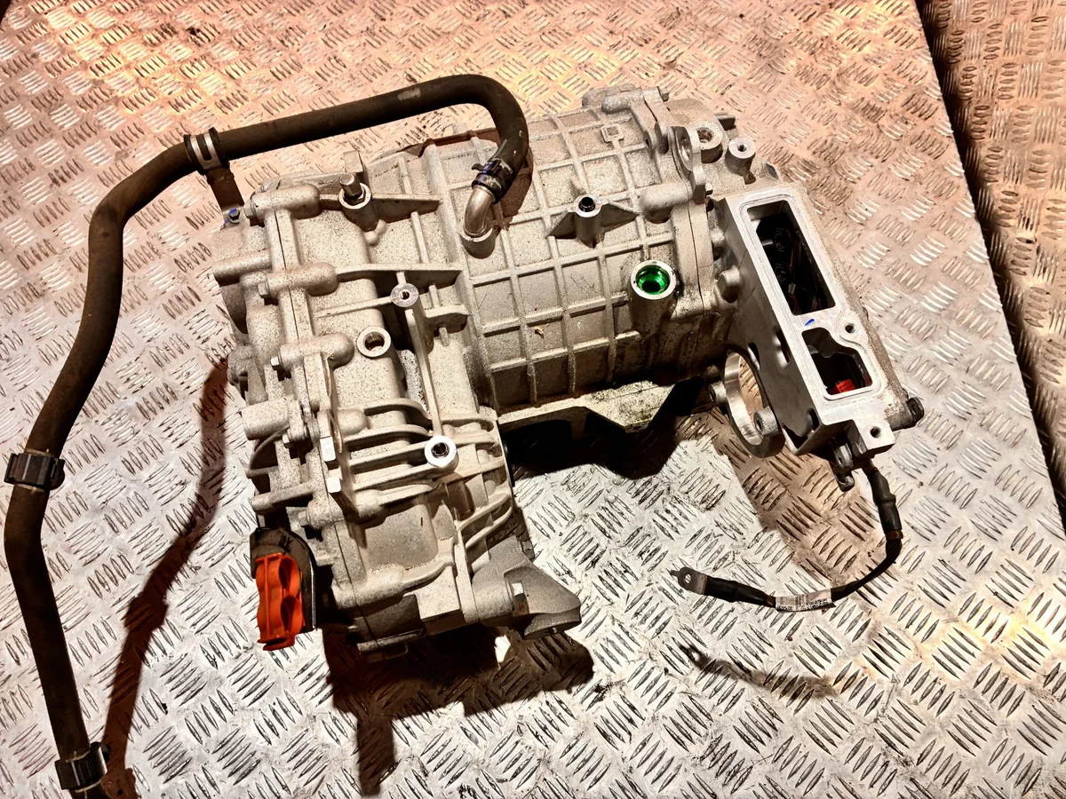 Motore Elettrico Volvo EX30 E400V18 image 3