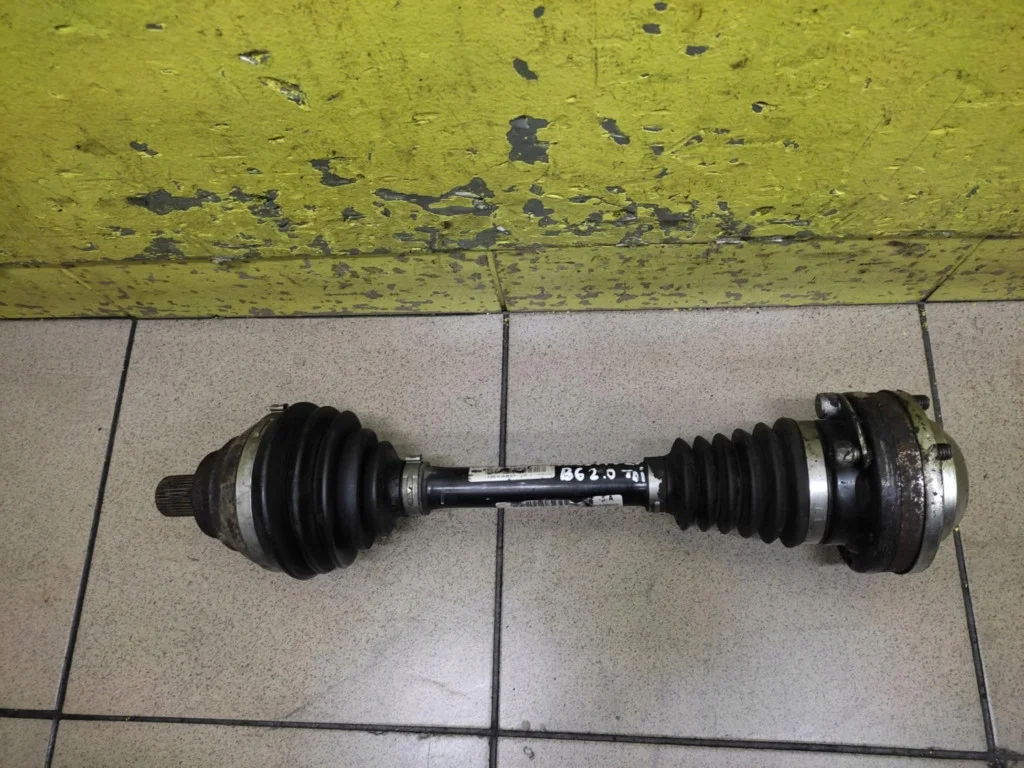 Demi-arbre avant gauche VW Passat B6 2.0 TDI