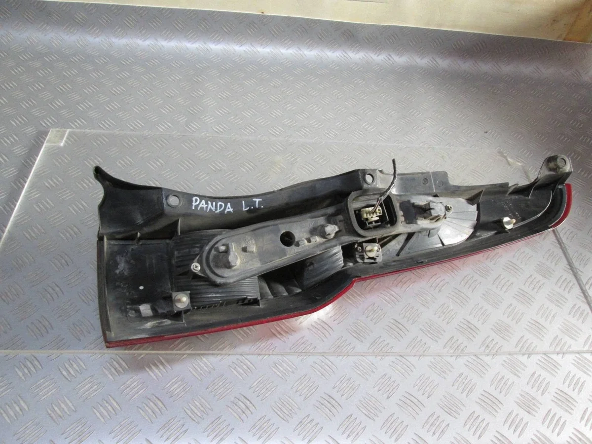 Rückleuchte Links Fiat Panda II 55762007 image 3