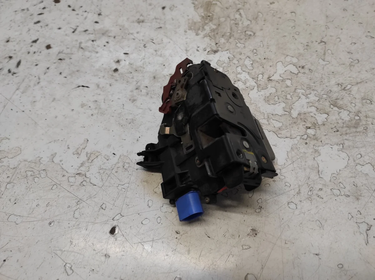 Audi A3 8P 03- Türschloss Rechts Vorne 7 Pin image 3