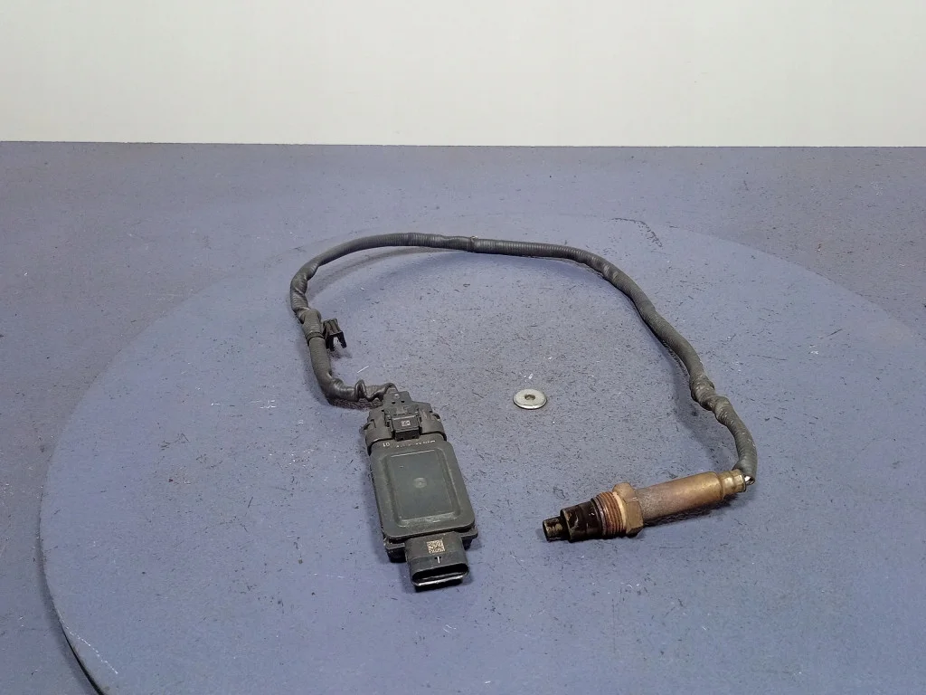 BMW Lambda Sonde NOx Sensor 8490431