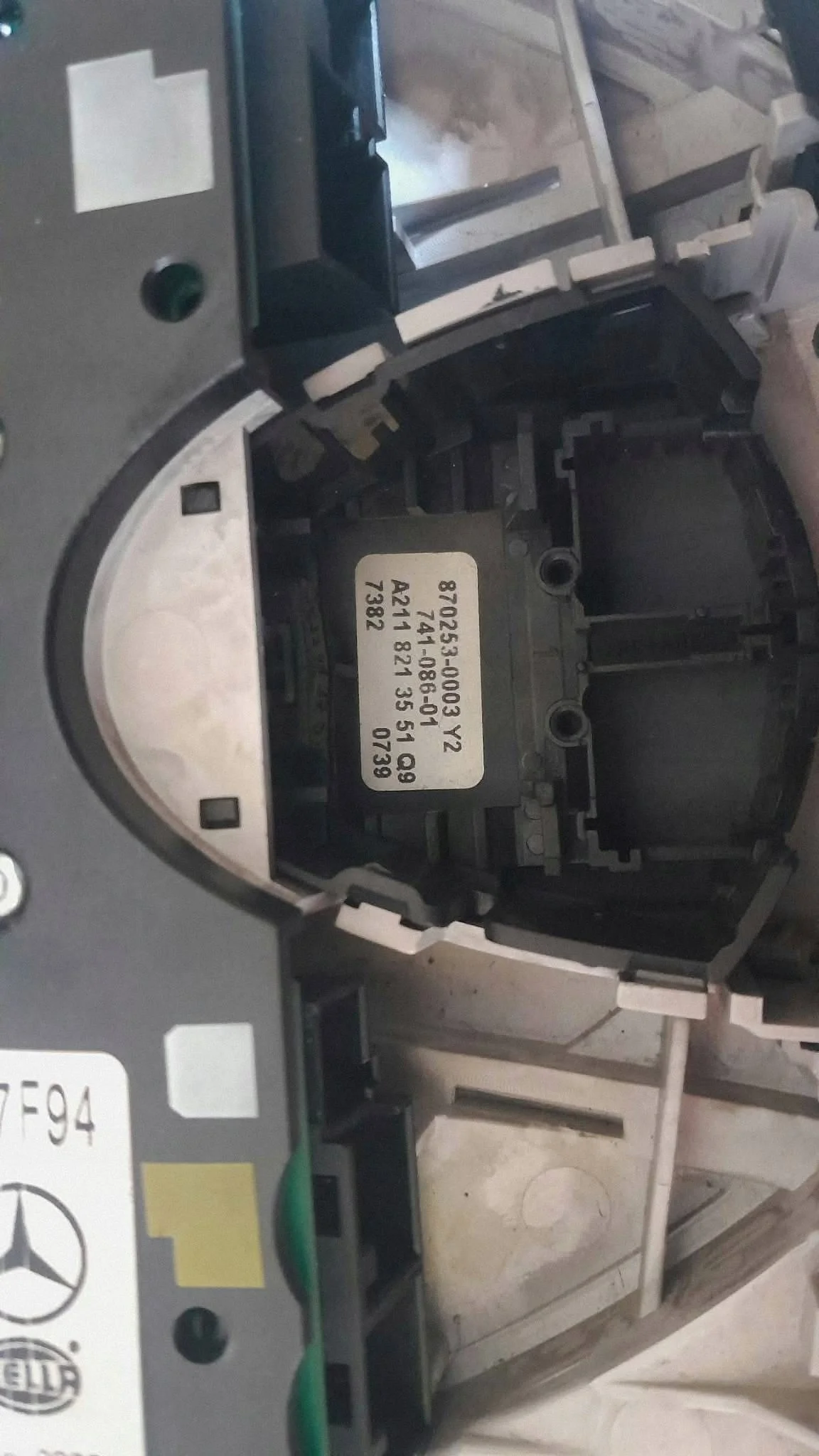 Luz Interior Mercedes W211 A2118209401 image 5