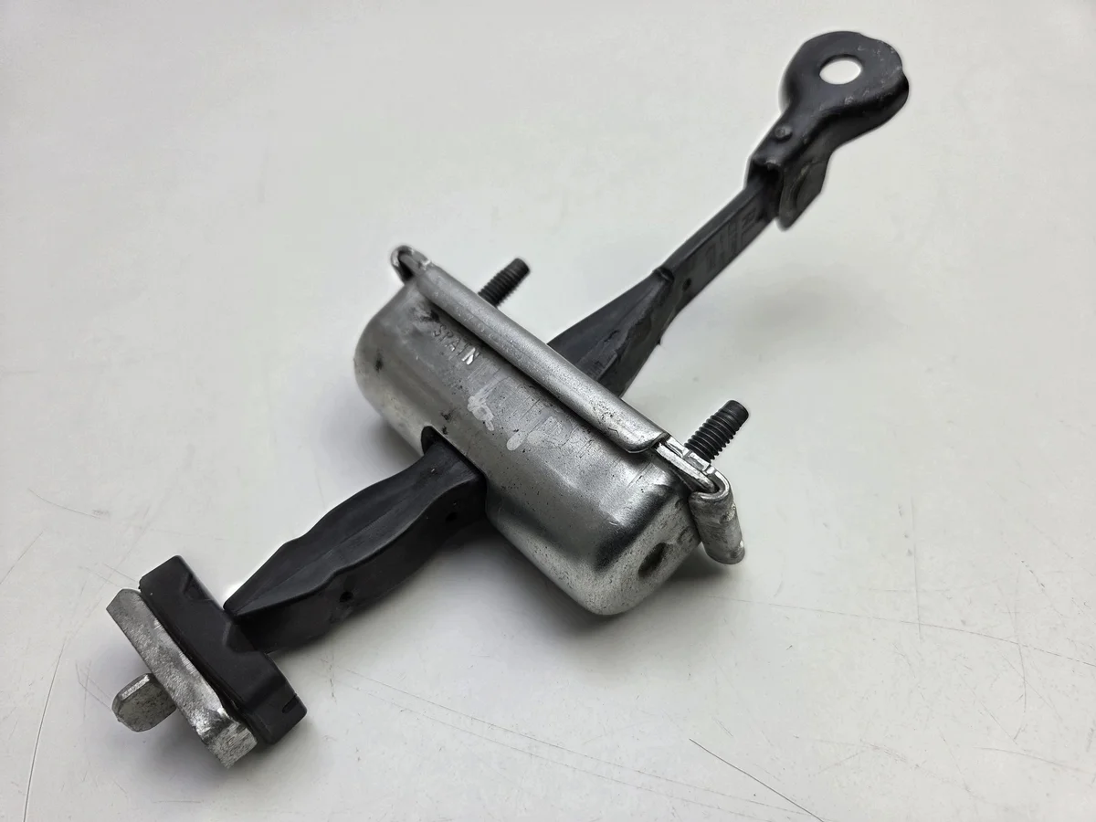 Türbegrenzer Vorne Links Ford Mondeo MK5 image 6