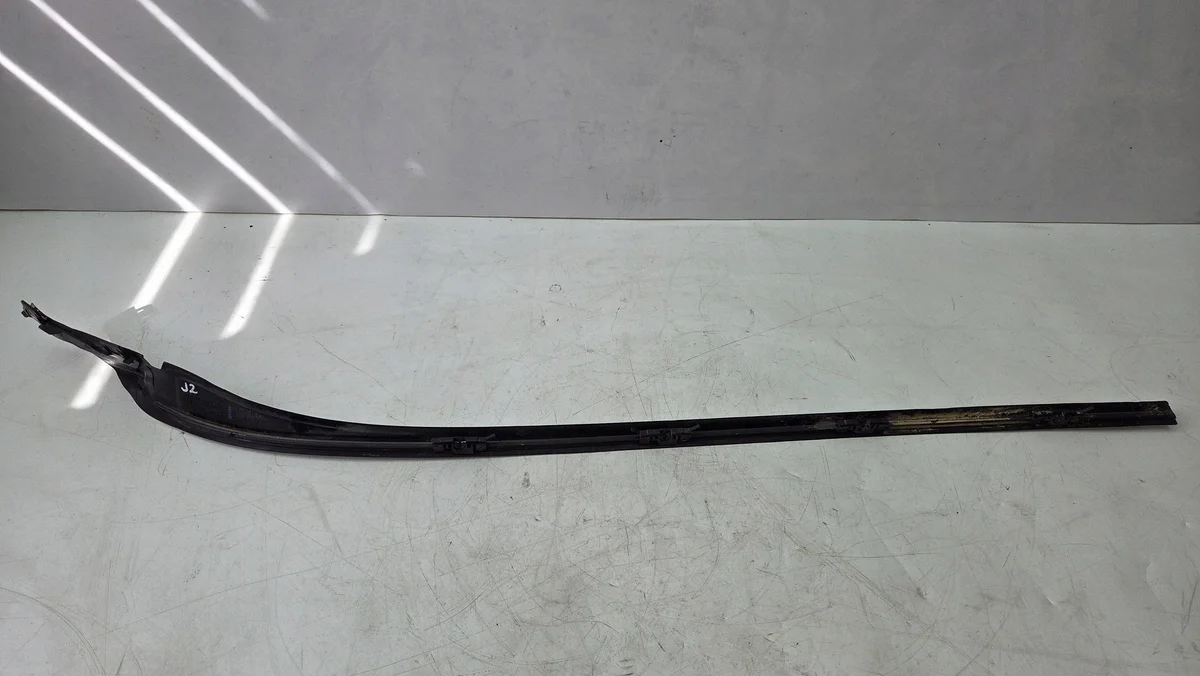 Volvo V60 Joint Pare-brise Droit 31335865 image 4