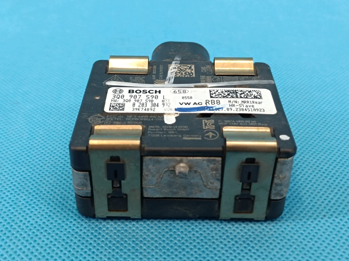 Audi Q3 F3 Radar Distronic 3Q0907590L image 3