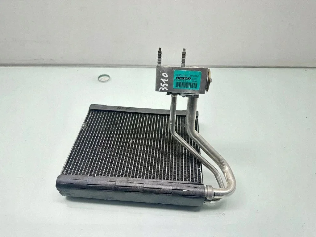 Radiador Calefacción Peugeot 208 TD516 Usado