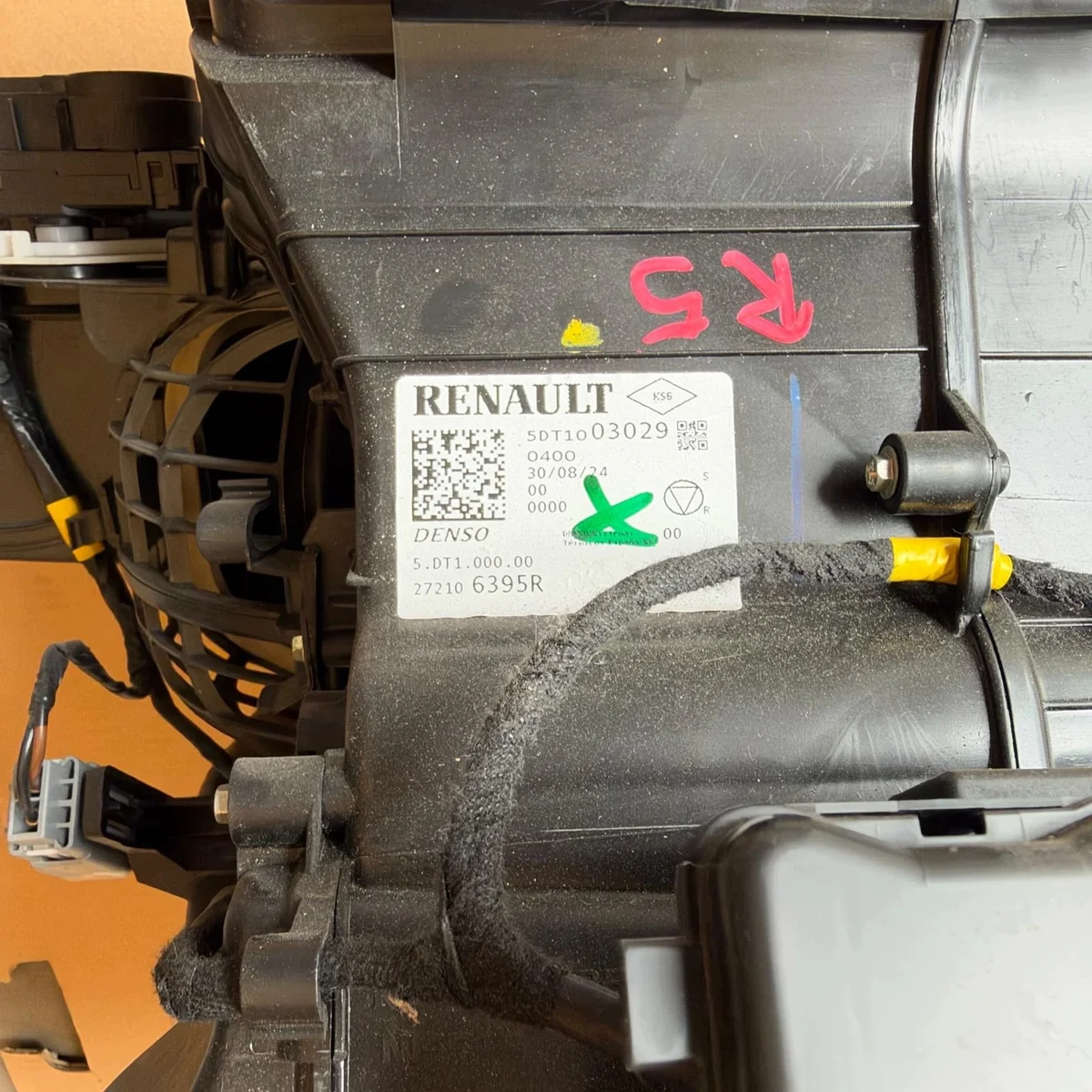 Renault 5 E-Tech Heizung 272106395R gebraucht image 4