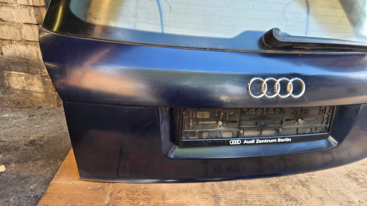 Audi A4 B6 Avant Rear Trunk Lid LZ5J image 5