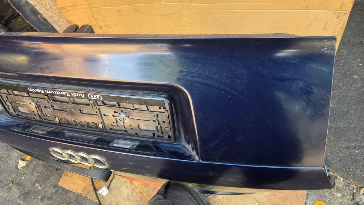 Audi A4 B6 Avant Rear Trunk Lid LZ5J image 10
