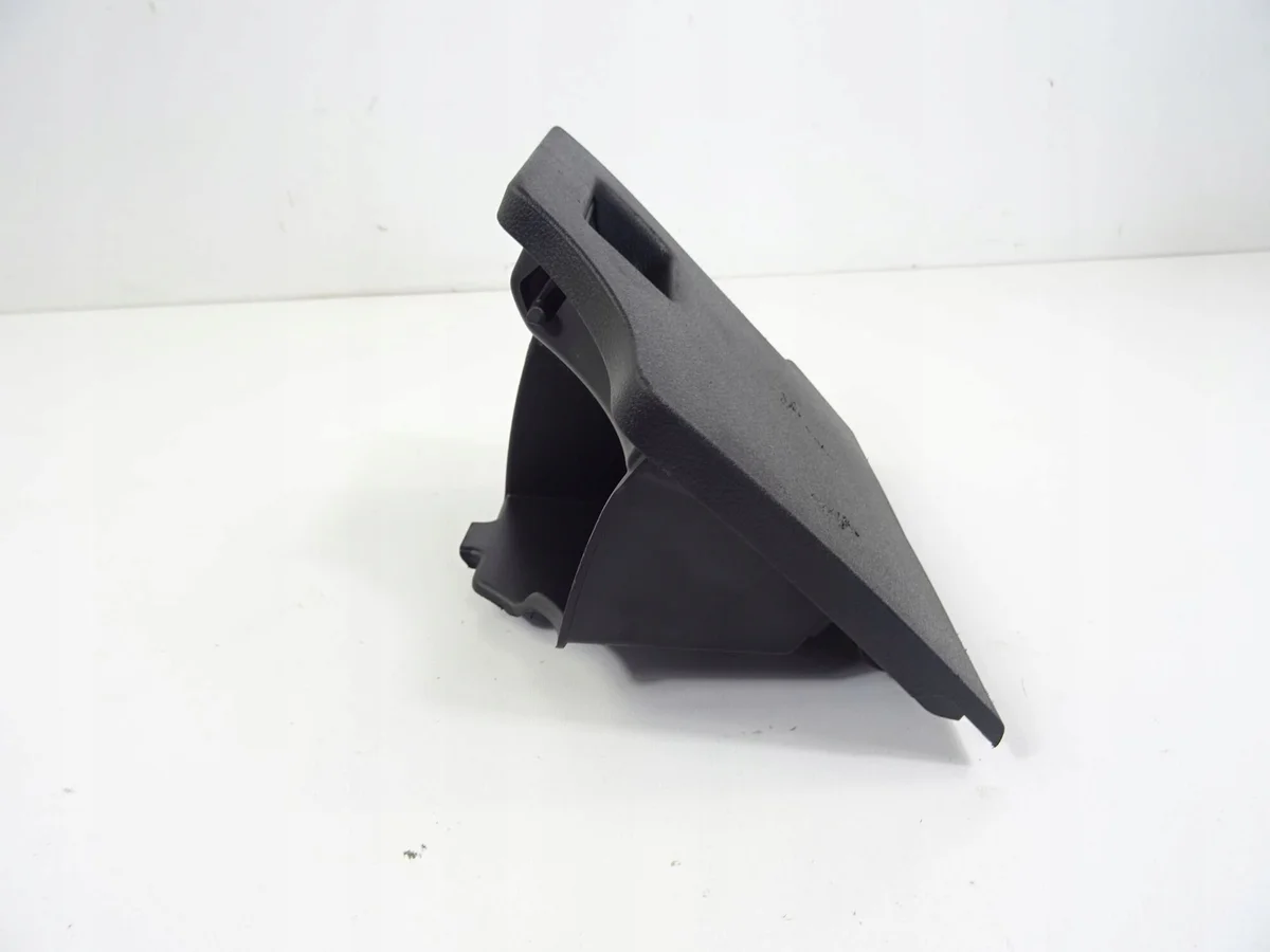 Skoda Kamiq Dashboard Console Shelf Used image 4
