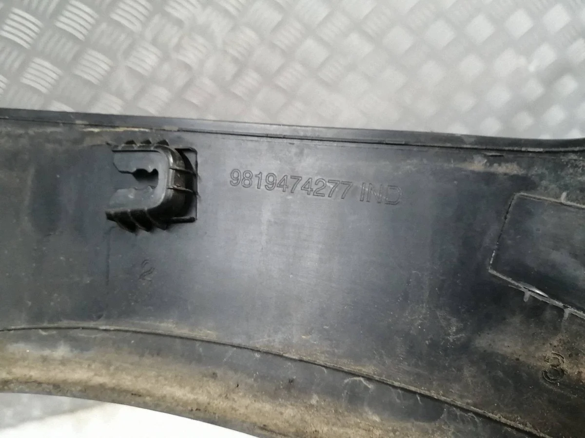 Kotflügelverbreiterung Links Hinten Citroen C4 Cactus thumbnail 10