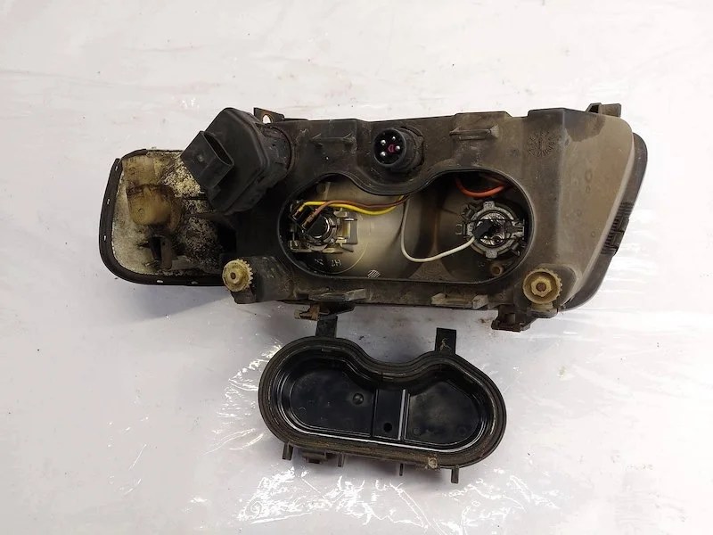 Audi A3 8L Scheinwerfer Rechts Vorne Gebraucht image 6