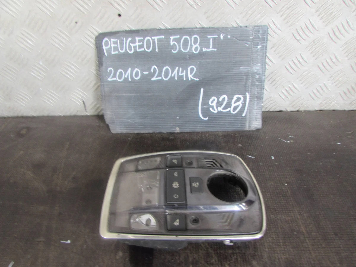 Luz Interior Peugeot OE 96884866XT Usado