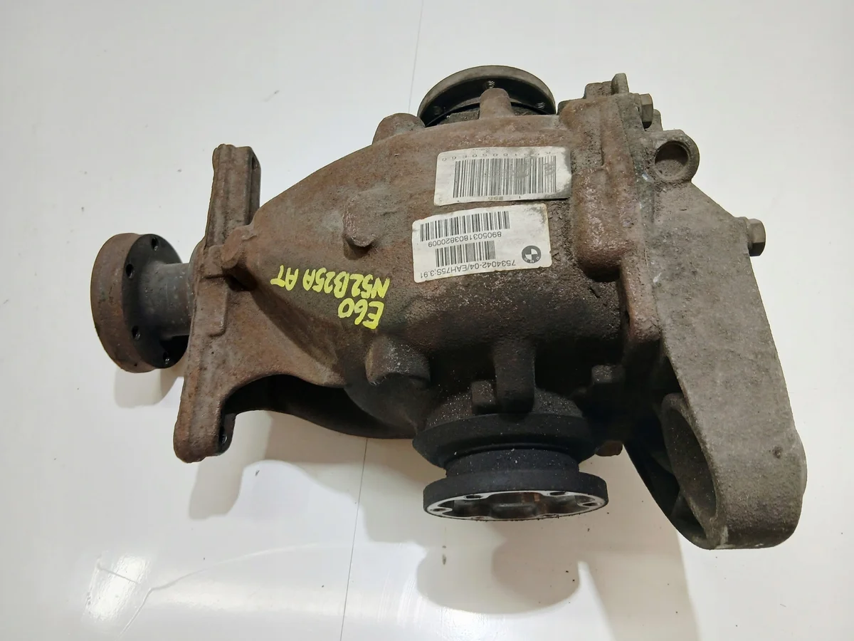 Tasauspyörästö BMW E60 E61 N52B25A AT 3.91