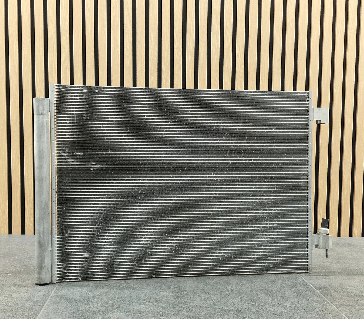 Klimaanlagenkondensator Mercedes W206 CLE C236 image 3