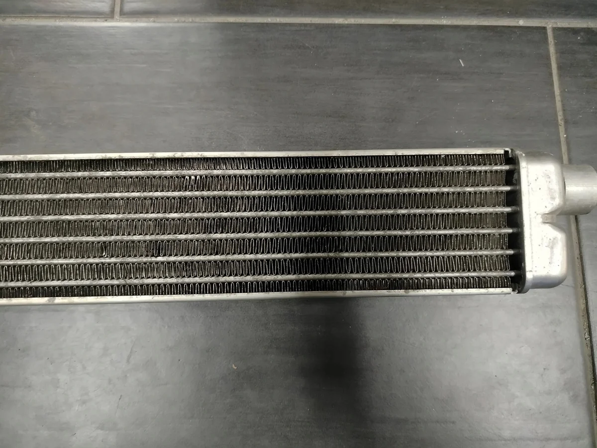 Kühler Ölkühler Mercedes SLK R172 A2215004600 image 3