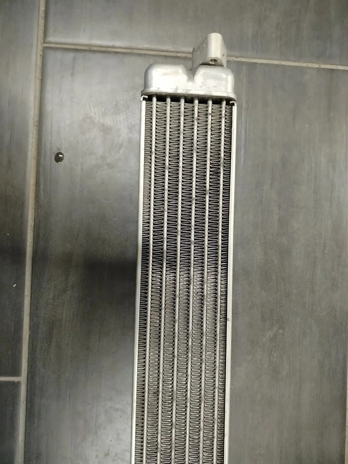 Kühler Ölkühler Mercedes SLK R172 A2215004600 image 6