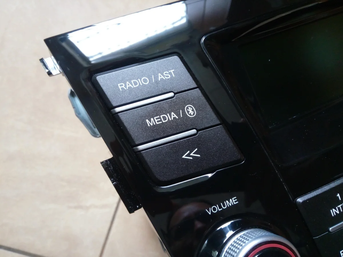 Radio Bluetooth SsangYong Tivoli XLV 89110-35000 thumbnail 4