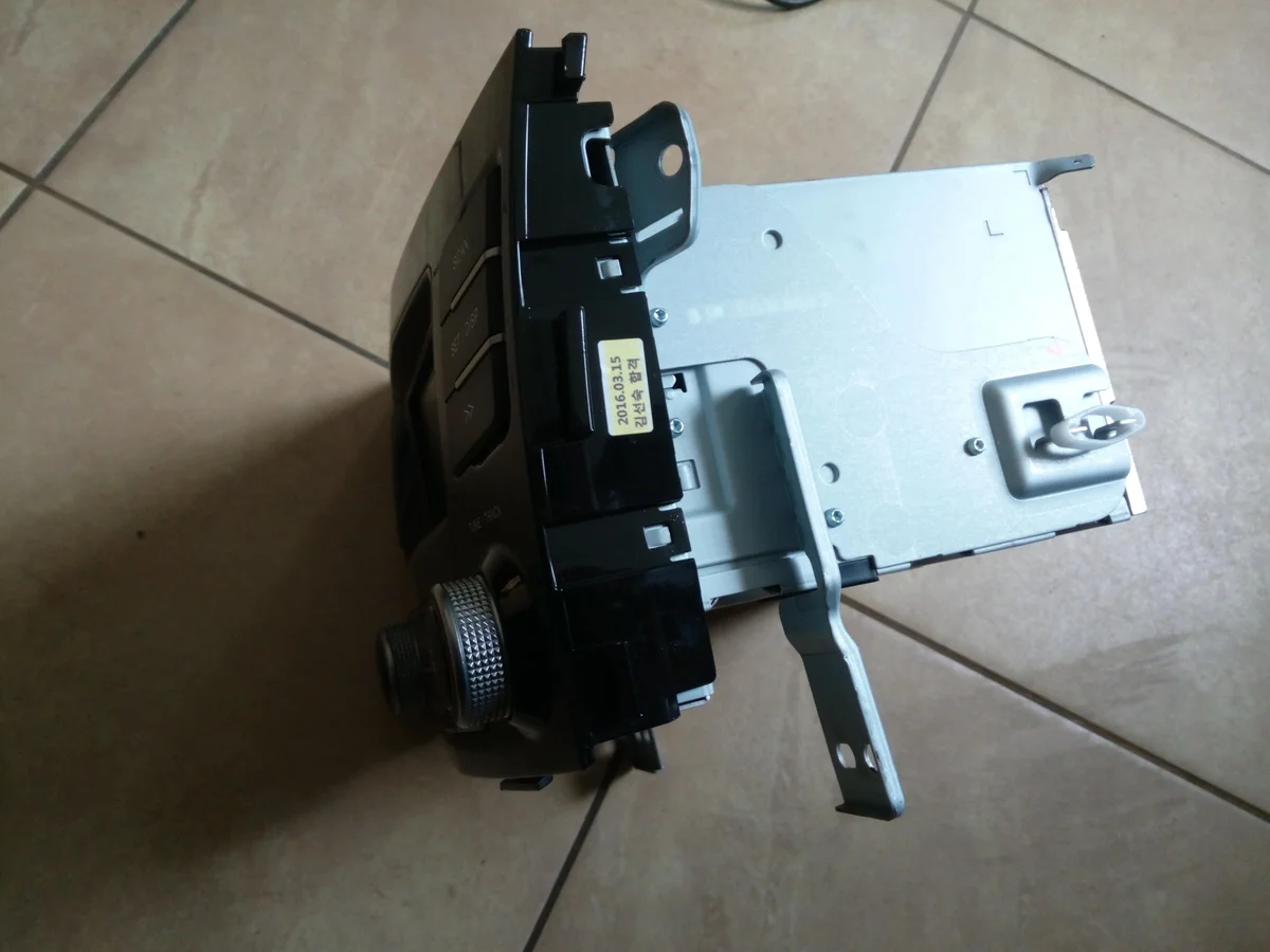 Radio Bluetooth SsangYong Tivoli XLV 89110-35000 thumbnail 9