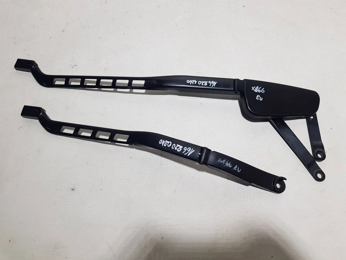 Mercedes GL X166 Wiper Arms Set Used