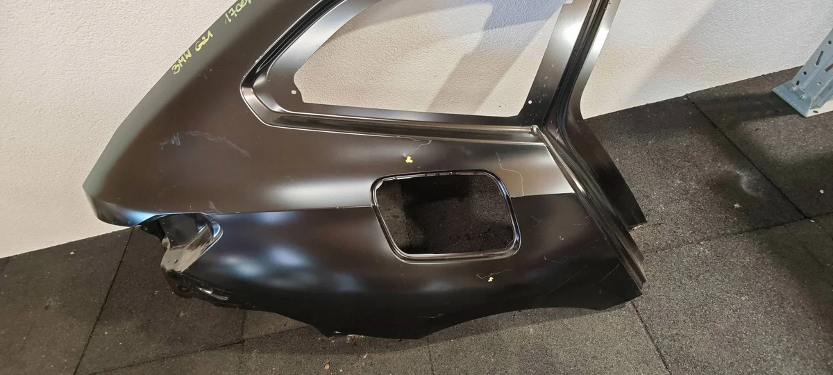 BMW 5 G61 Kotflügel Rechts Hinten Gebraucht image 3